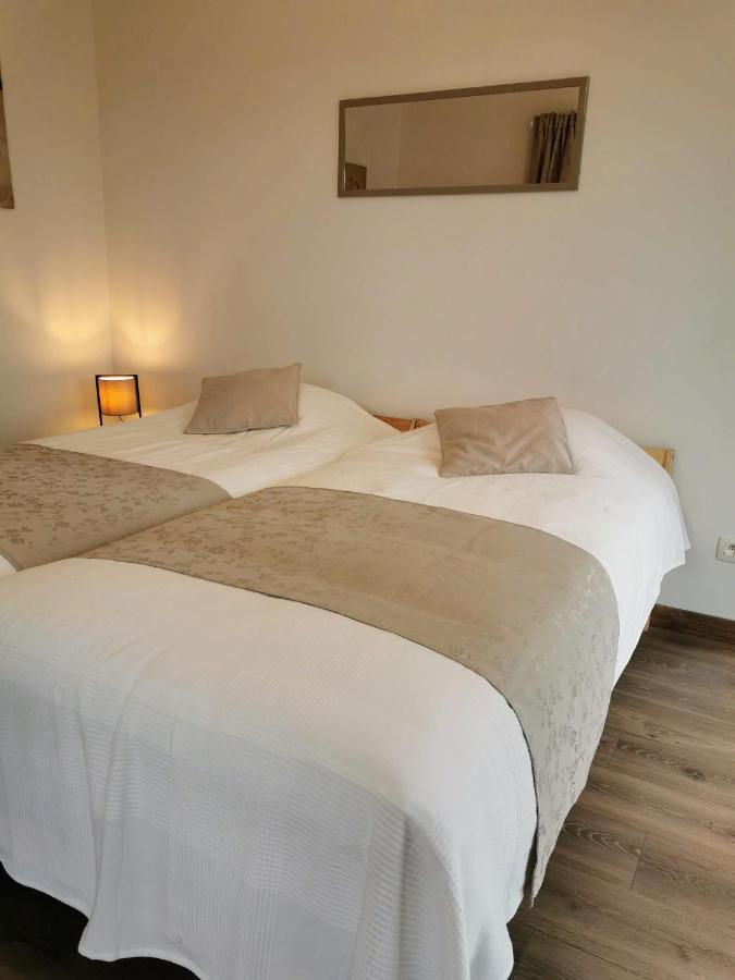 Terra Zen Villa Rochehaut Bagian luar foto